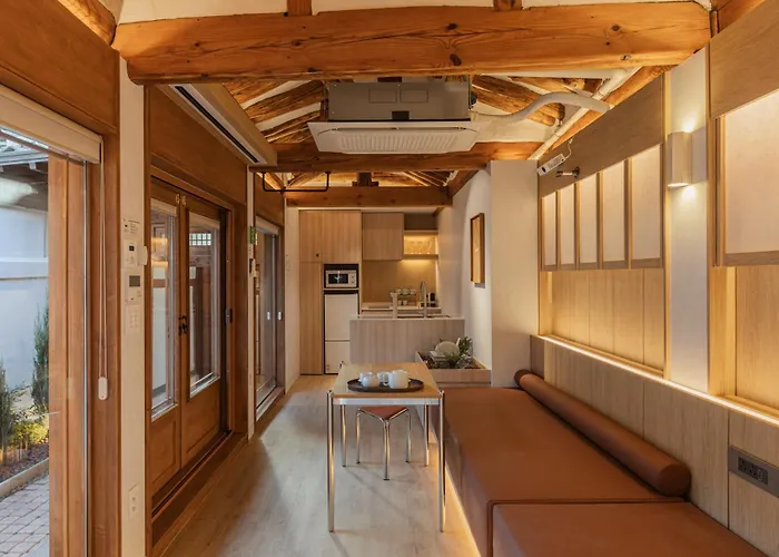 Luxury Hanok Chaeha 公寓 *